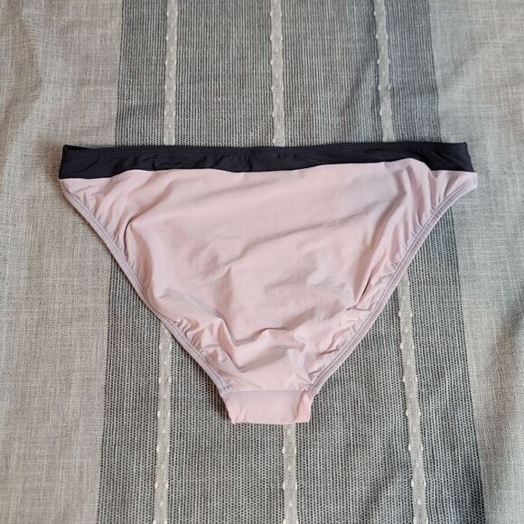NWOT- VENUS Bikini Bottoms  - Picture 5 of 6